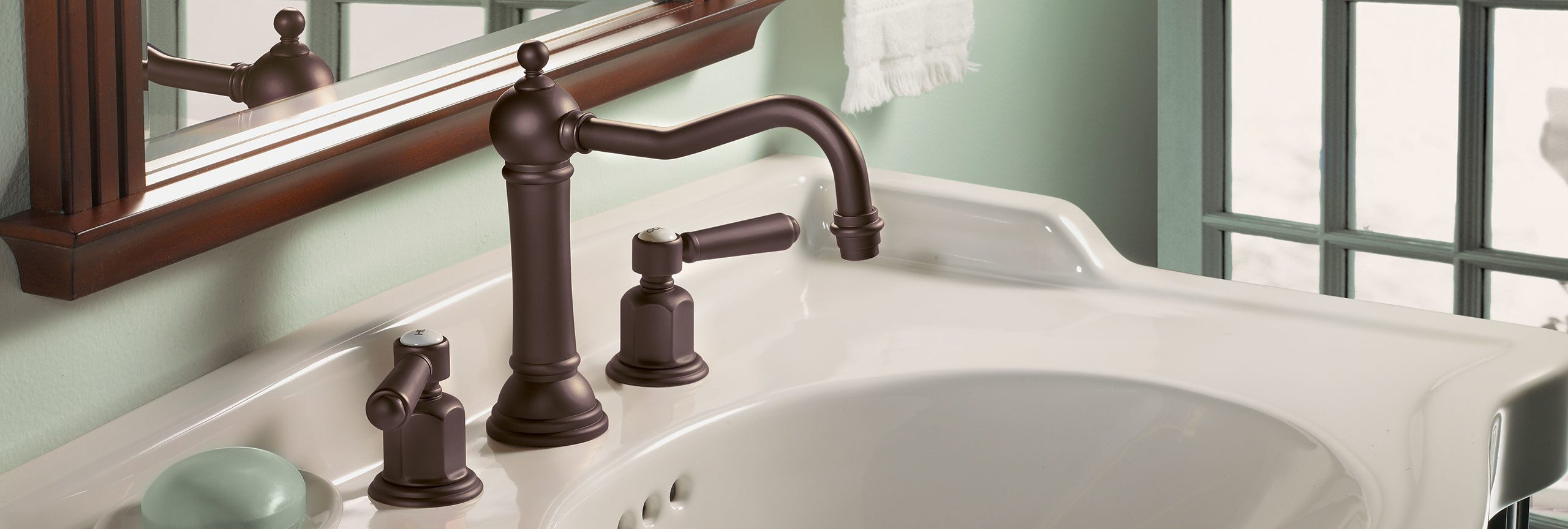 Bathroom series montecito widespread faucet in oil rubbed bronze